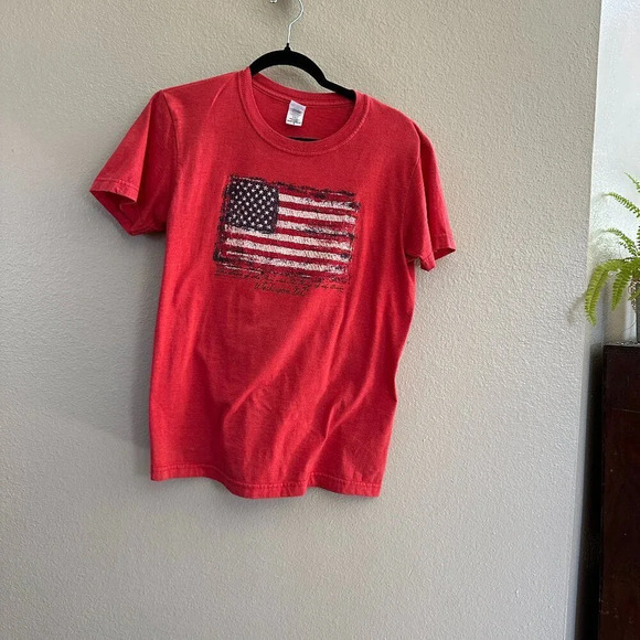 Red American Flag Shirt  Size Small , American Flag, Red Shirt, Womens shirt‎ - Picture 1 of 6